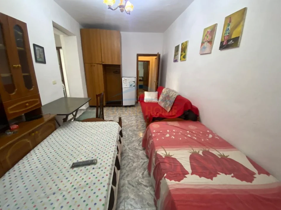 Tirane, shitet apartament 2+1+Ballkon Kati 0, 60 m² 135.000 € (Rruga e Elbasanit)
