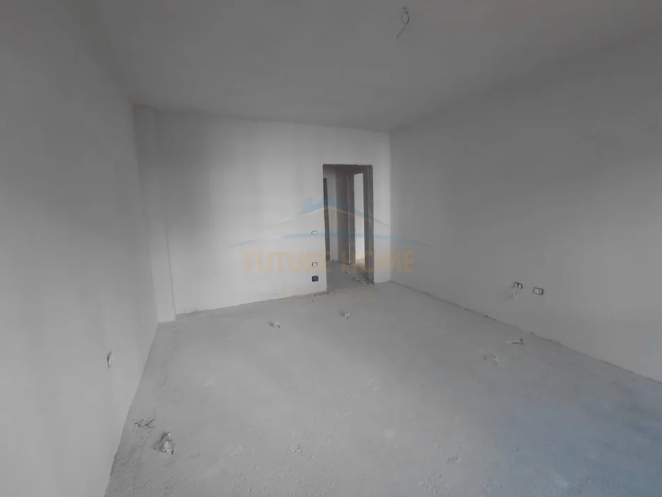 Pogradec, shitet apartament 1+1+Ballkon Kati 2, 80 m² 100.000 € (1 maji)