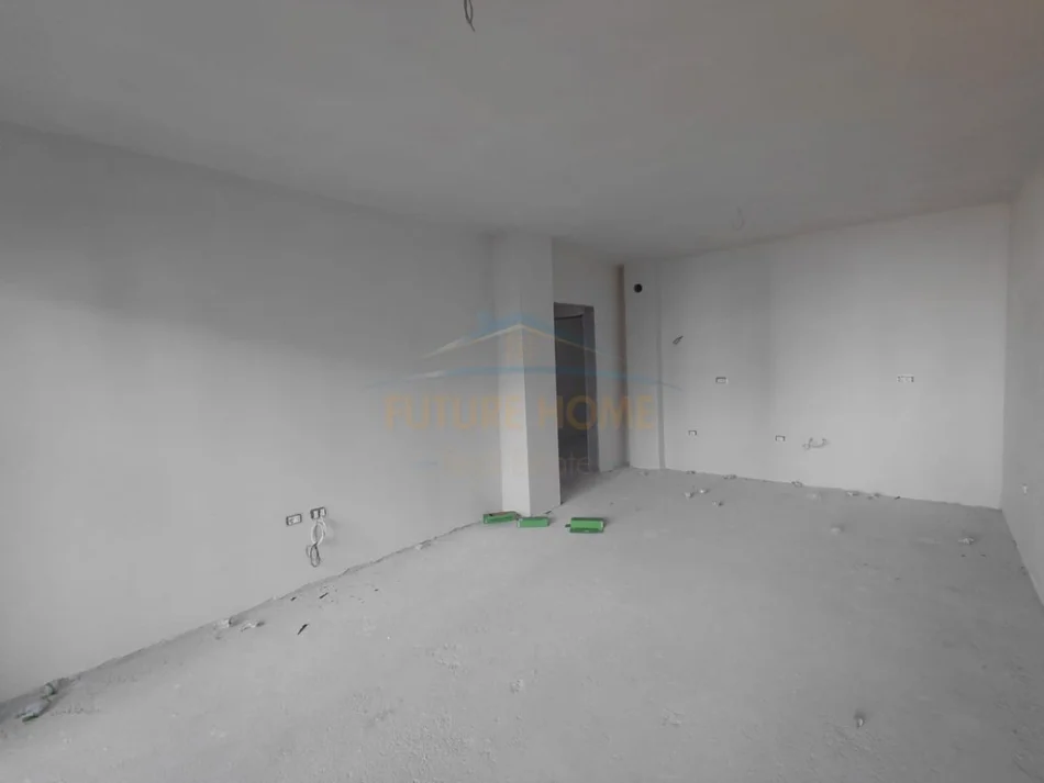 Pogradec, shitet apartament 1+1+Ballkon Kati 2, 80 m² 100.000 € (1 maji)