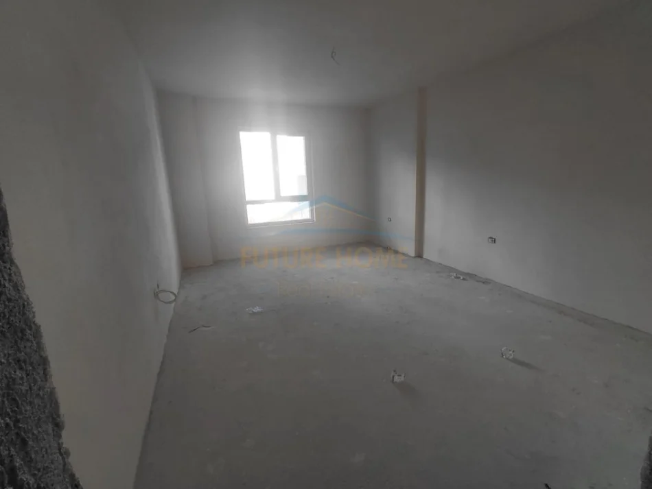 Pogradec, shitet apartament 1+1+Ballkon Kati 2, 80 m² 100.000 € (1 maji)