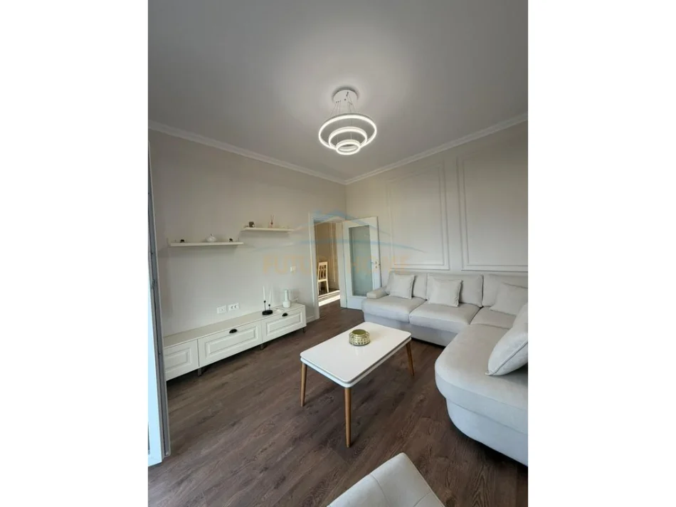 Durres, shitet apartament 2+1 Kati 3, 92 m² 130.000 € (spitali,durres)