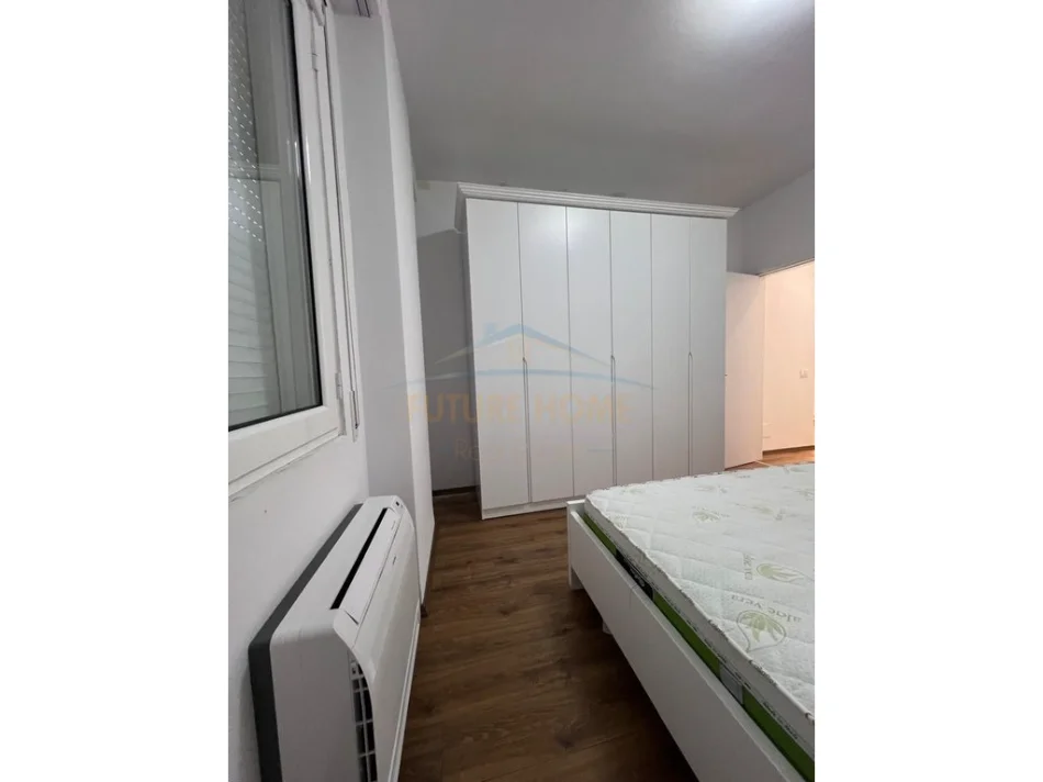 Tirane, jepet me qera apartament 2+1 Kati 6, 106 m² 550 € (Paskuqan)