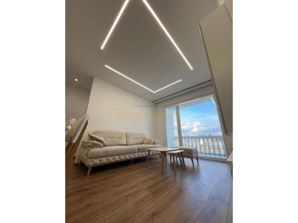 Tirane, jepet me qera apartament 2+1+Ballkon Kati 6, 106 m² 550 € (Paskuqan)