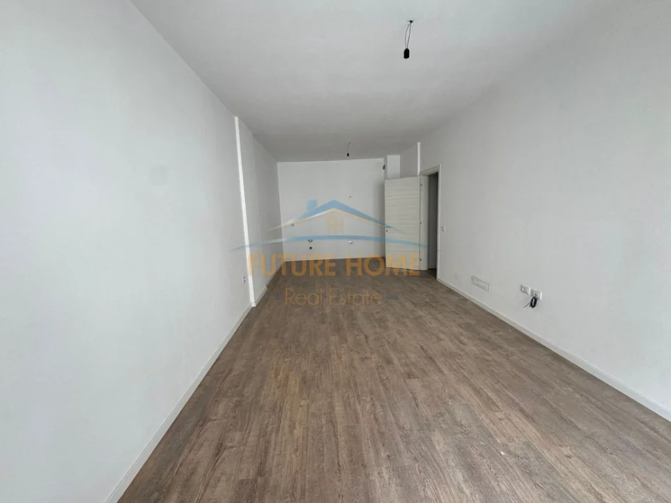 SHITET APARTAMENT 1+1 TEK KOMPLEKSI E-88, RRUGA DRITAN HOXHA
