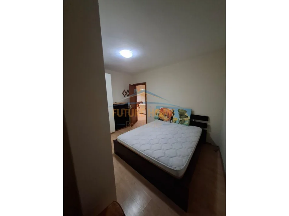 Tirane, shitet apartament 2+1 Kati 5, 94 m² 143.000 € (UNAZA E RE)