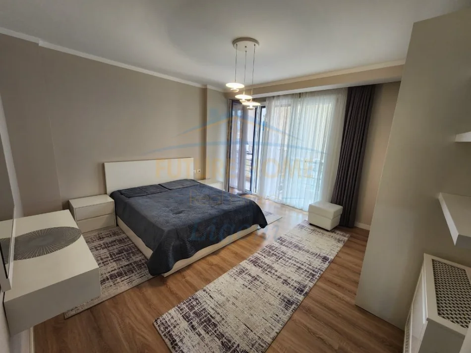 Tirane, jepet me qera apartament 2+1 , 131 m² 1.500 € (Rruga e Kosovarëve, Tiranë.)