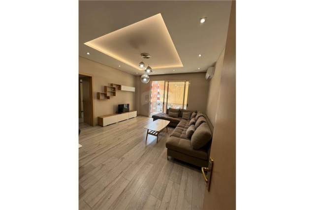 Tirane, jepet me qera apartament 2+1 Kati 4, 98 m² 380 Euro (Astir)