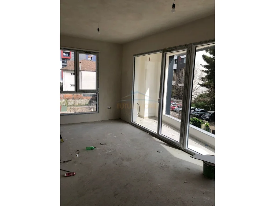 Tirane, shitet apartament 2+1 Kati 2, 113 m² 272.000 € (FUSHA E SPORTIT)