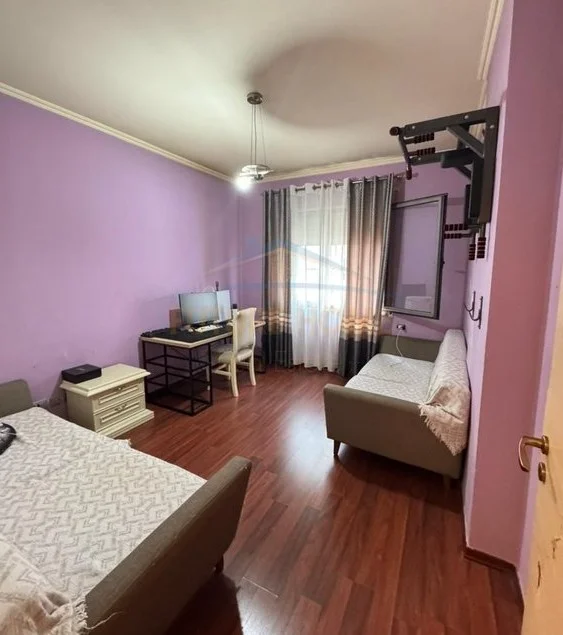 Tirane, shitet apartament 2+1 Kati 5, 101 m² 215.000 € (Kompleksi Tower Bridge)