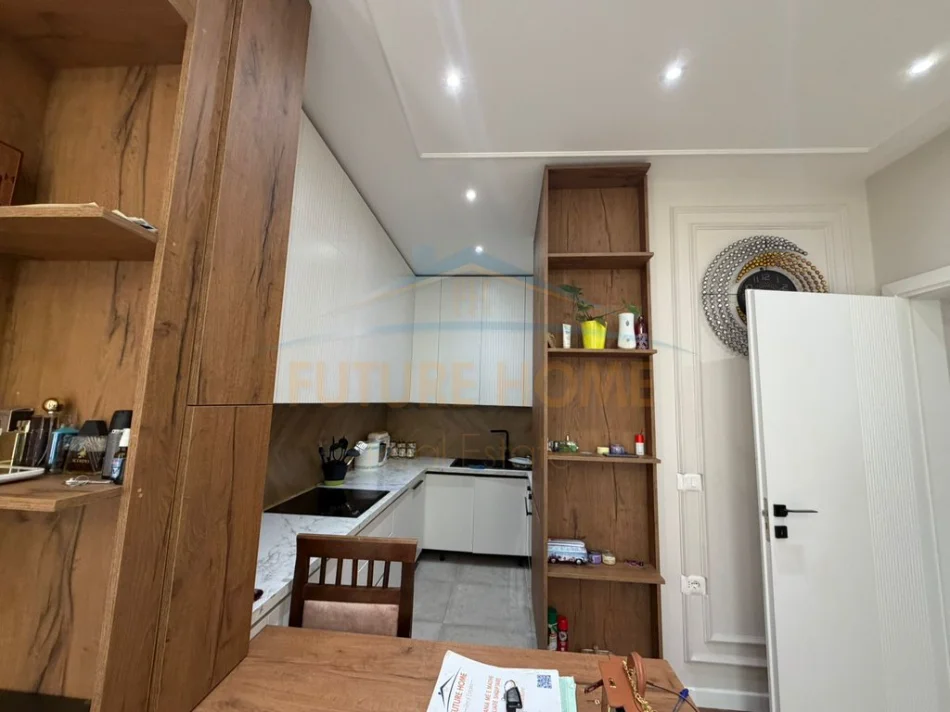 Durres, shitet apartament 2+1 Kati 2, 105 m² 145.000 € 