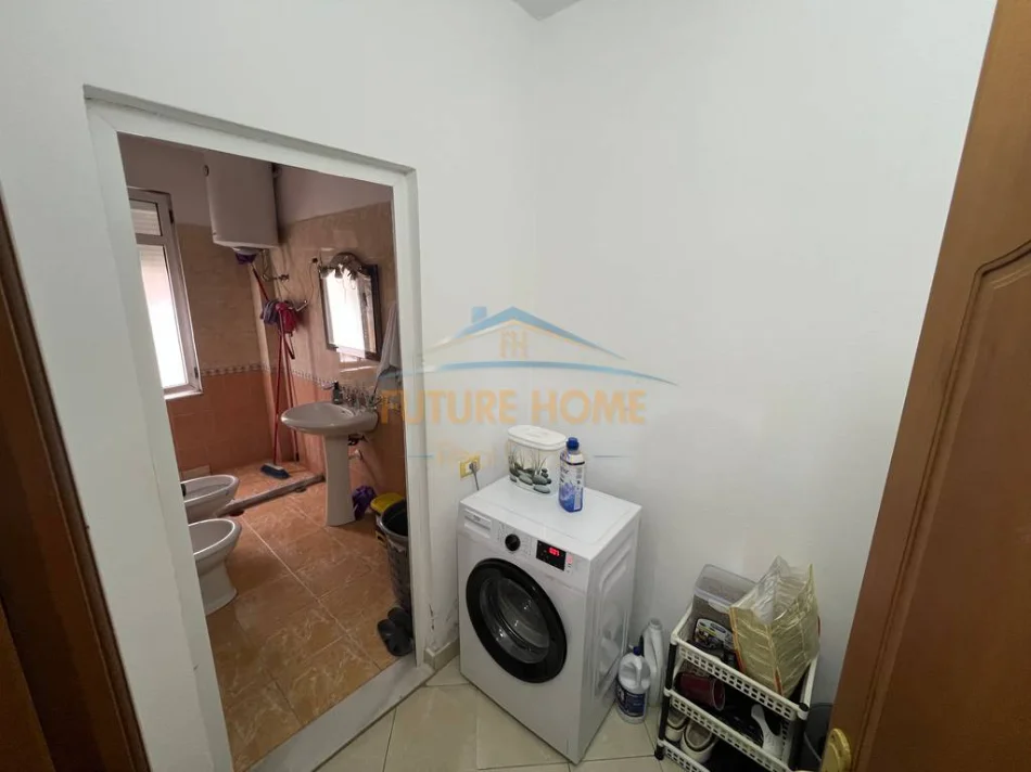 Tirane, shitet apartament 2+1 Kati 2, 87 m² 160.000 € (kodra e diellit)
