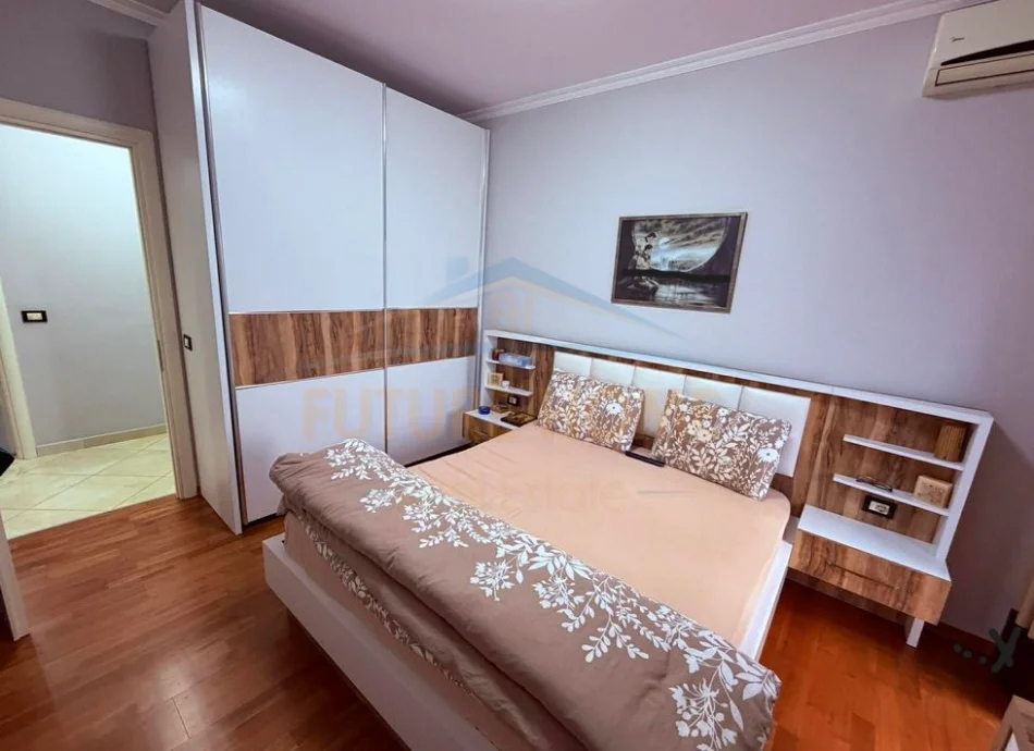 Tirane, shitet apartament duplex Dublex Kati 7, 139 m² 190.000 € (Rruga Besim Alla, Misto Mame)