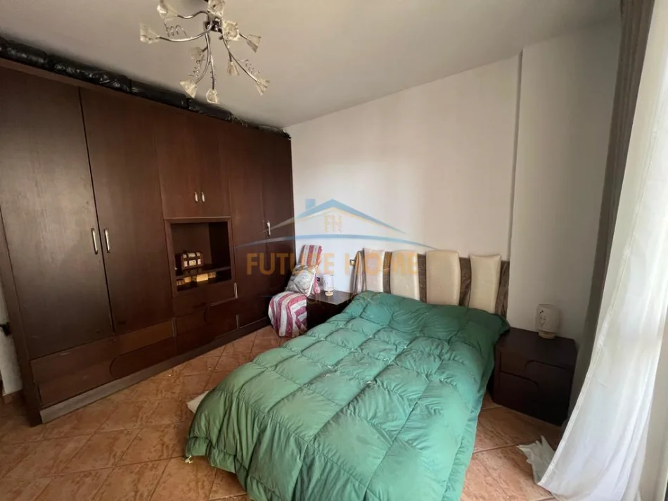 Tirane, jepet me qera apartament 1+1+Ballkon Kati 2, 600 € 
