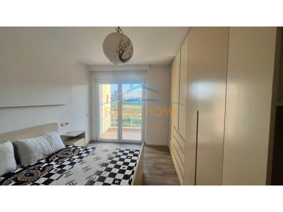 Tirane, shitet apartament 2+1 Kati 2, 117 m² 175.000 € (UNAZA E RE)