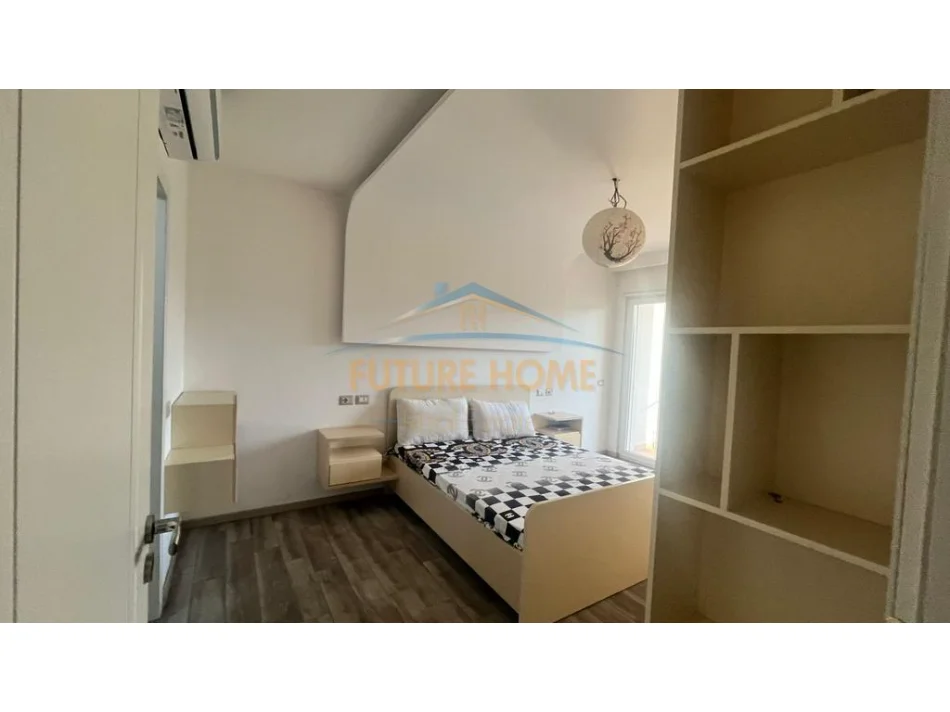 Tirane, shitet apartament 2+1+Ballkon Kati 2, 128 m² 175.000 € 