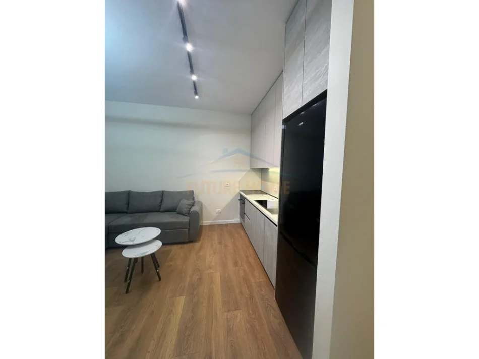 Tirane, shitet apartament 1+1, Kati 2, 48 m² 129.000 € (Kompleksi Colombo,Oxhaku)