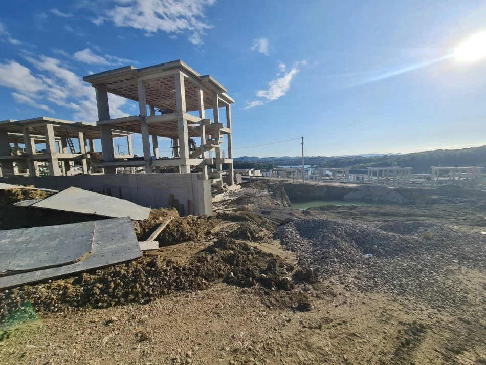 Tirane, shes Vile 2 Katshe , 271 m² 787.000 € (Rolling Hills Liqeni)