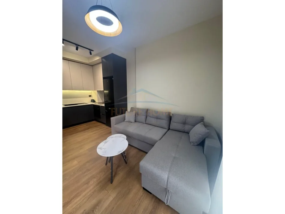 Tirane, shitet apartament 1+1 Kati 2, 62 m² 149.000 € (Kompleksi Colombo,Oxhaku)