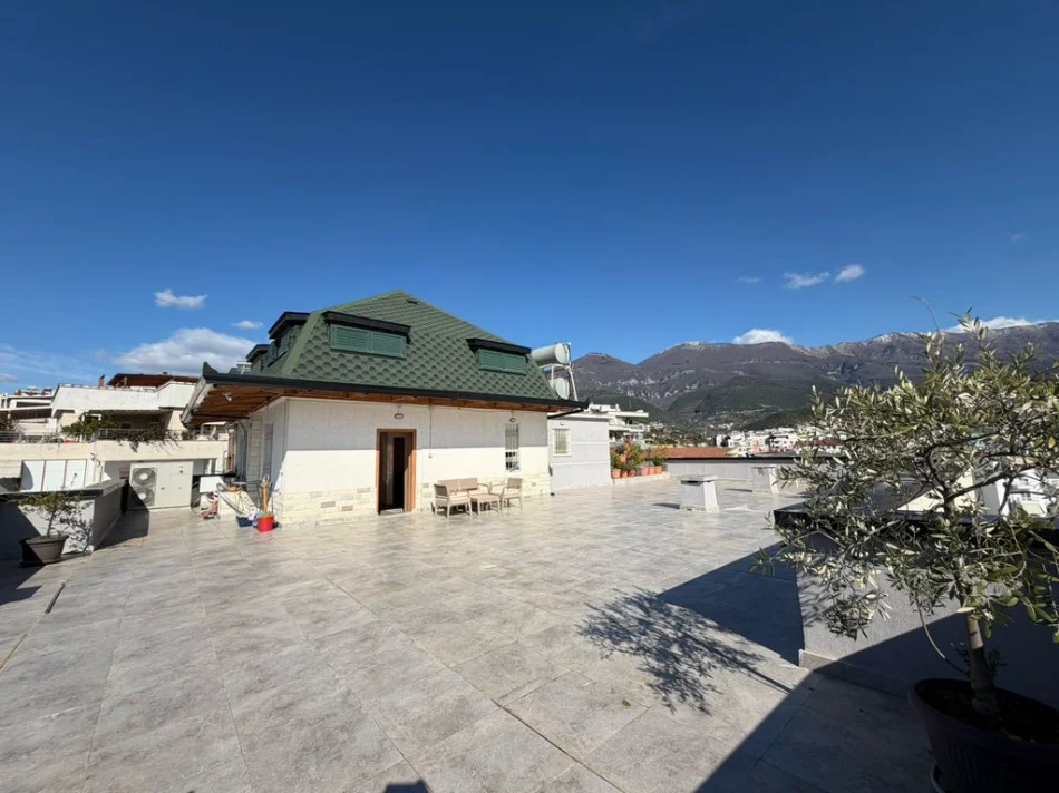 Tirane, shitet apartament duplex Dublex Kati 7, 153 m² 285.000 € (Fresk)