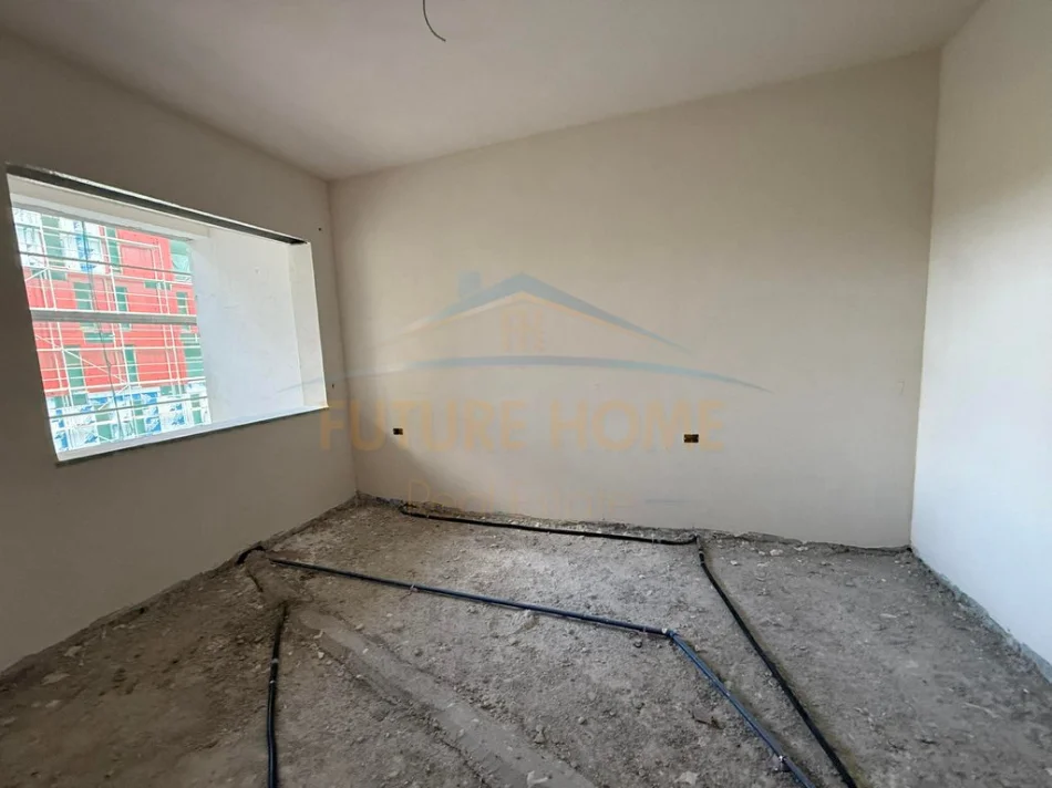 Tirane, shitet apartament 1+1+Ballkon Kati 3, 65 m² 120.000 € (Don Bosko)