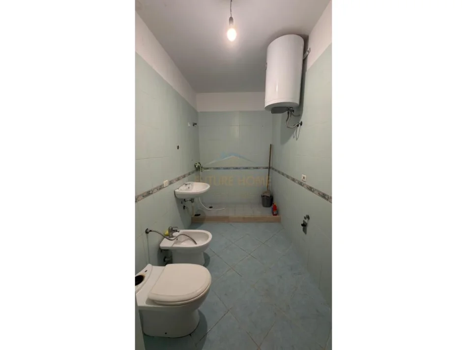 Durres, shitet apartament 1+1+Ballkon Kati 7, 78 m² 205.000 € 