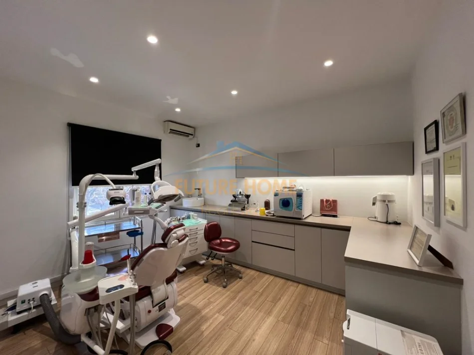 Tirane, shitet ambjent biznesi Kati 1, 73 m² 