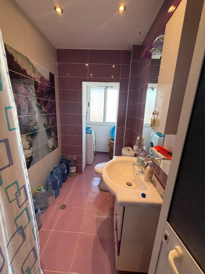 Tirane, shitet apartament 2+1 Kati 5, 73 m² 125.000 € 