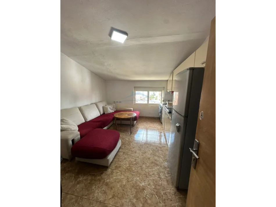 Tirane, shitet apartament 2+1 Kati 4, 61 m² 160.000 € (bulevardi zogu i 1)