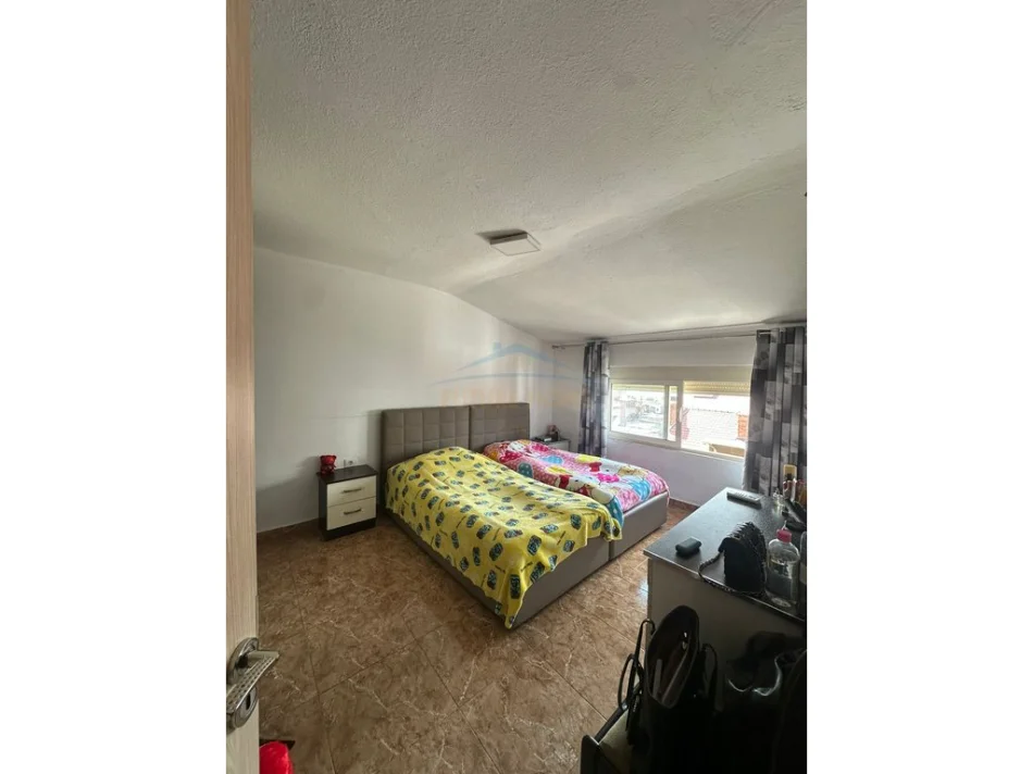 Tirane, shitet apartament 2+1 Kati 4, 61 m² 160.000 € (bulevardi zogu i 1)