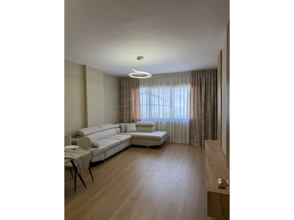 Tirane, shitet apartament 1+1 Kati 8, 73 m² 125.000 € 