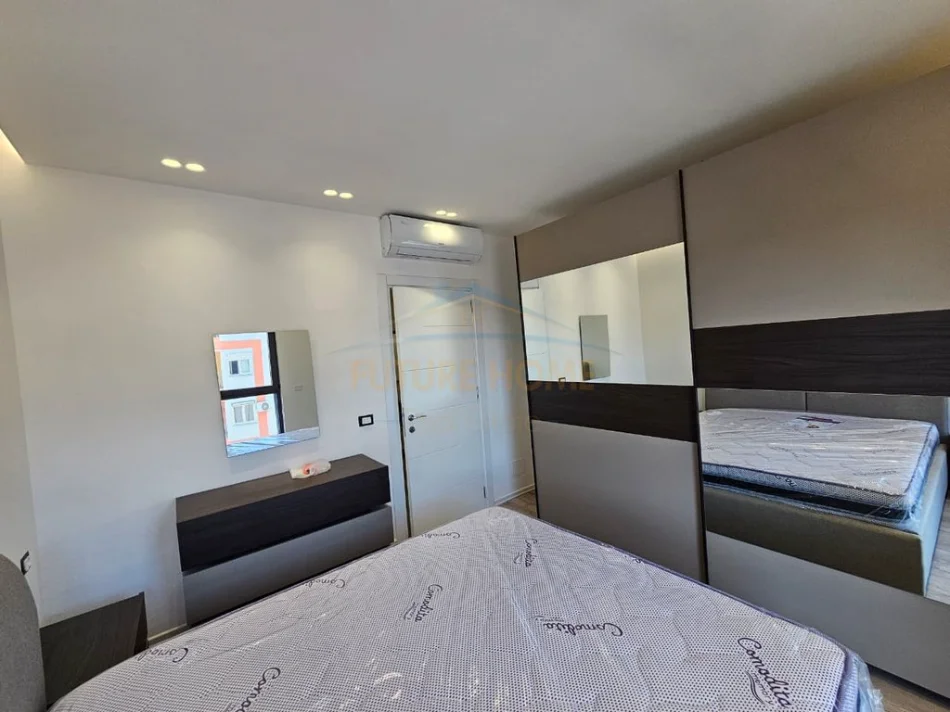 Tirane, shitet apartament 2+1+Ballkon Kati 6, 108 m² 249.780 € 