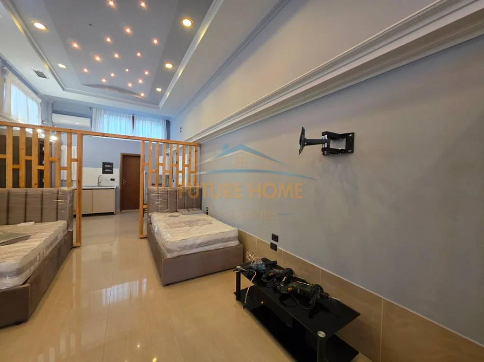 Tirane, jepet me qera garsonier 1+1 Kati 0, 420 € (Rruga Gramoz Pashko)