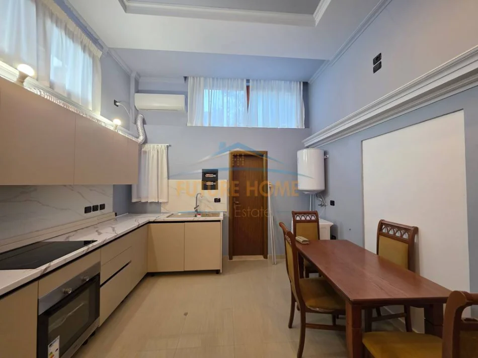 Tirane, jepet me qera garsonier 1+1 Kati 0, 420 € (Rruga Gramoz Pashko)