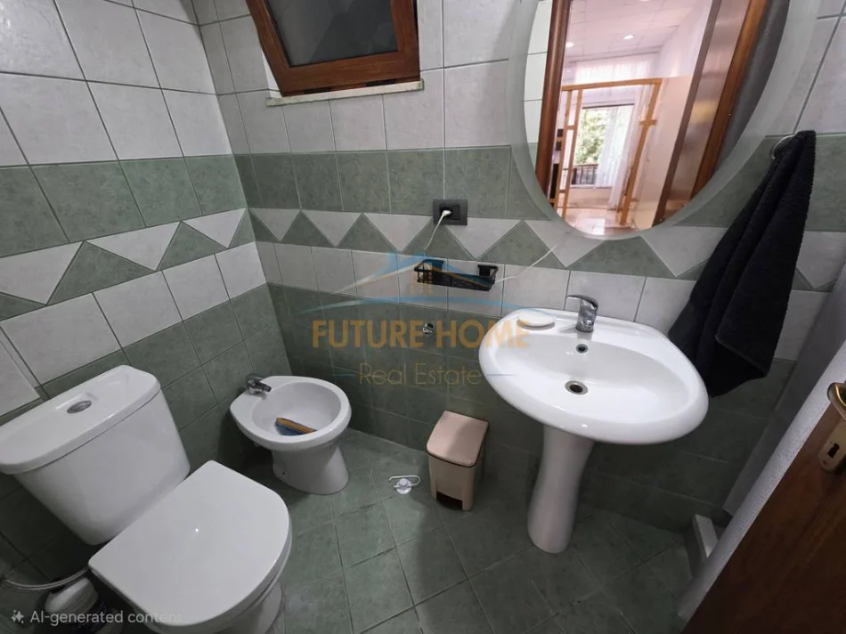 Tirane, jepet me qera garsonier 1+1 Kati 0, 30 m² 370 € (Rruga Gramoz Pashko)