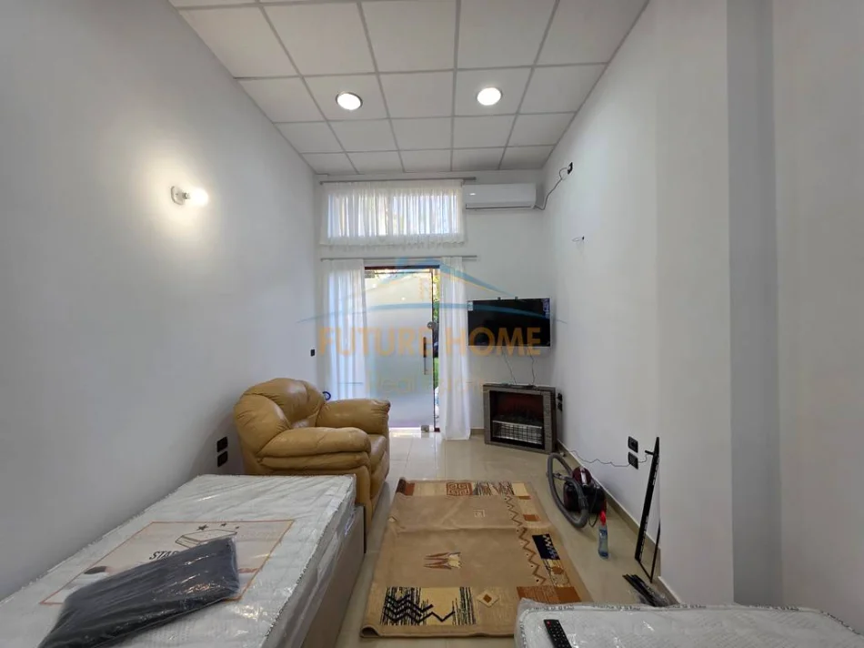 Tirane, jepet me qera garsonier 1+1 Kati 0, 30 m² 370 € (Rruga Gramoz Pashko)