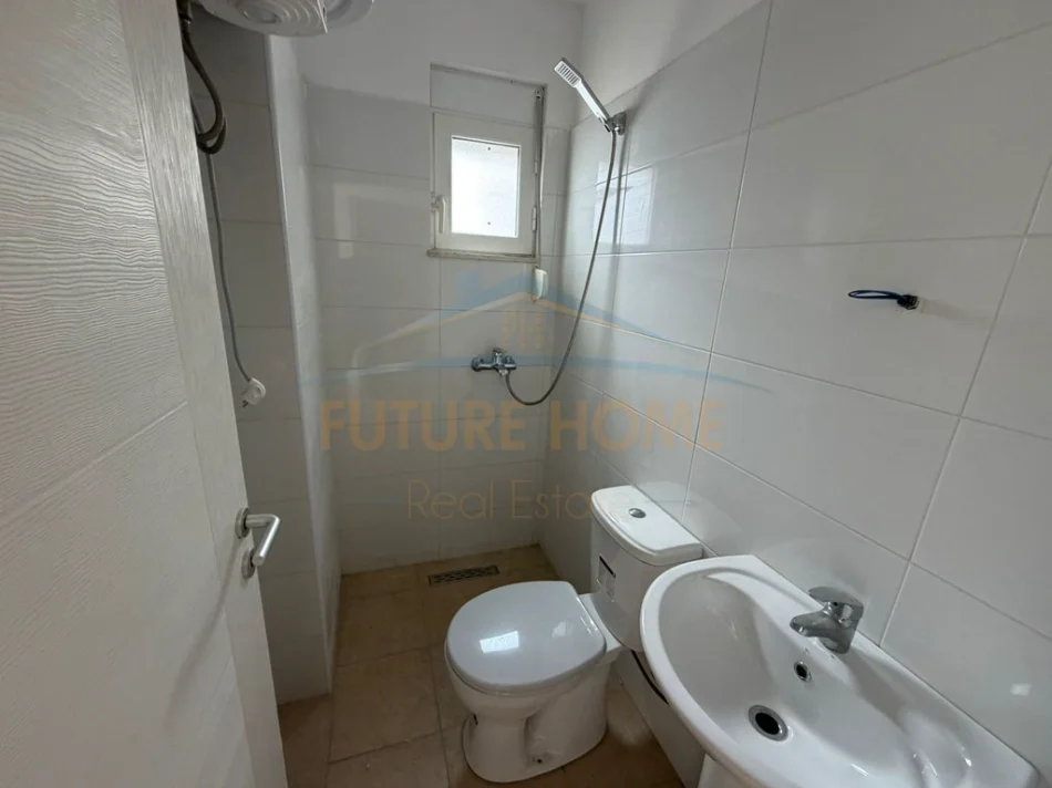 Qerret, shitet garsonier Kati 3, 40 m² 64.800 € (Qerret, Kavajë)