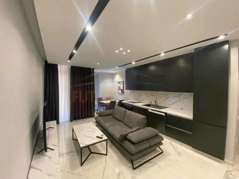 Tirane, jepet me qera apartament 1+1+Post Parkimi Kati 6, 65 m² 700 € (Rruga Panorama)