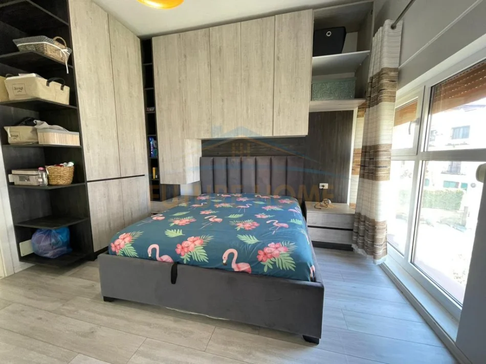 Tirane, shitet apartament 2+1 Kati 3, 99 m² 150.000 € (Kompleksi Mangalem, Ali Dem)