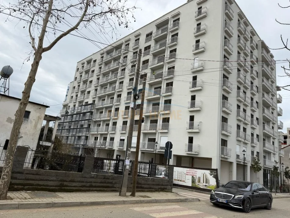 Tirane, shes apartament 2+1+Ballkon , 88 m² 106.000 € 
