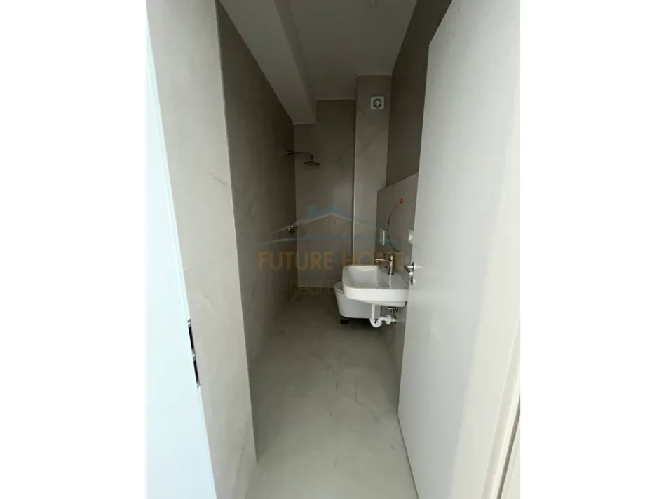 Tirane, shes apartament 1+1 Kati 7, 49 m² 88.380 € (Kadiu)