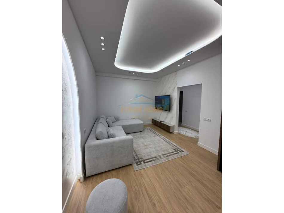Tirane, shitet apartament 1+1+Ballkon Kati 5, 51 m² 111.000 € (Unaza e Re)
