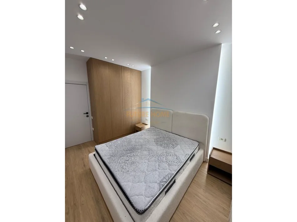 Tirane, shitet apartament 1+1+Ballkon Kati 5, 51 m² 111.000 € (Unaza e Re)