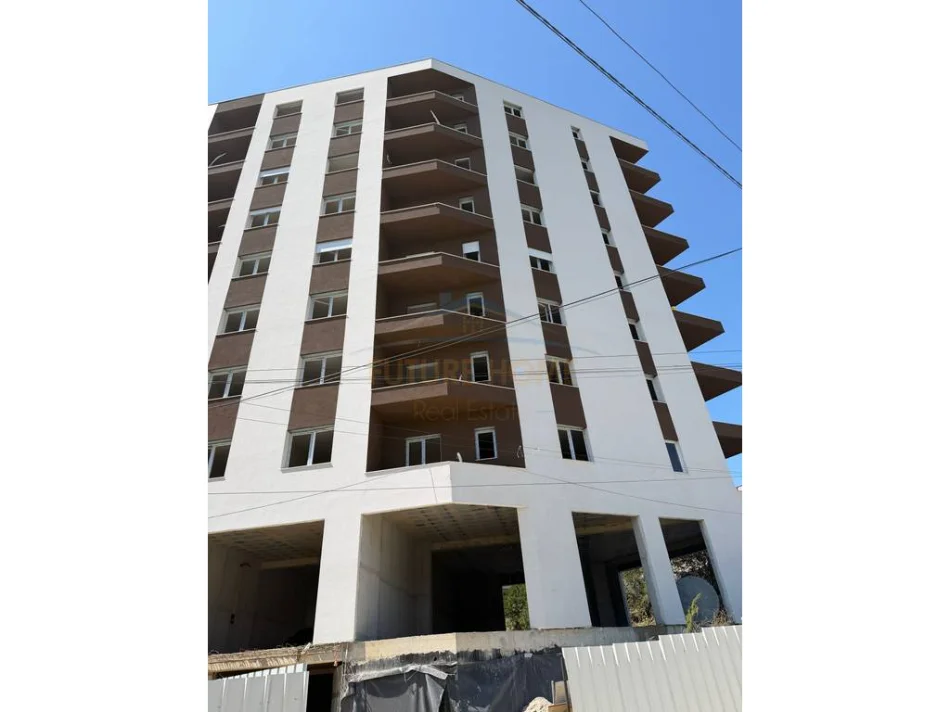 Tirane, shitet apartament 2+1 Kati 5, 105 m² 126.000 € (Paskuqan)
