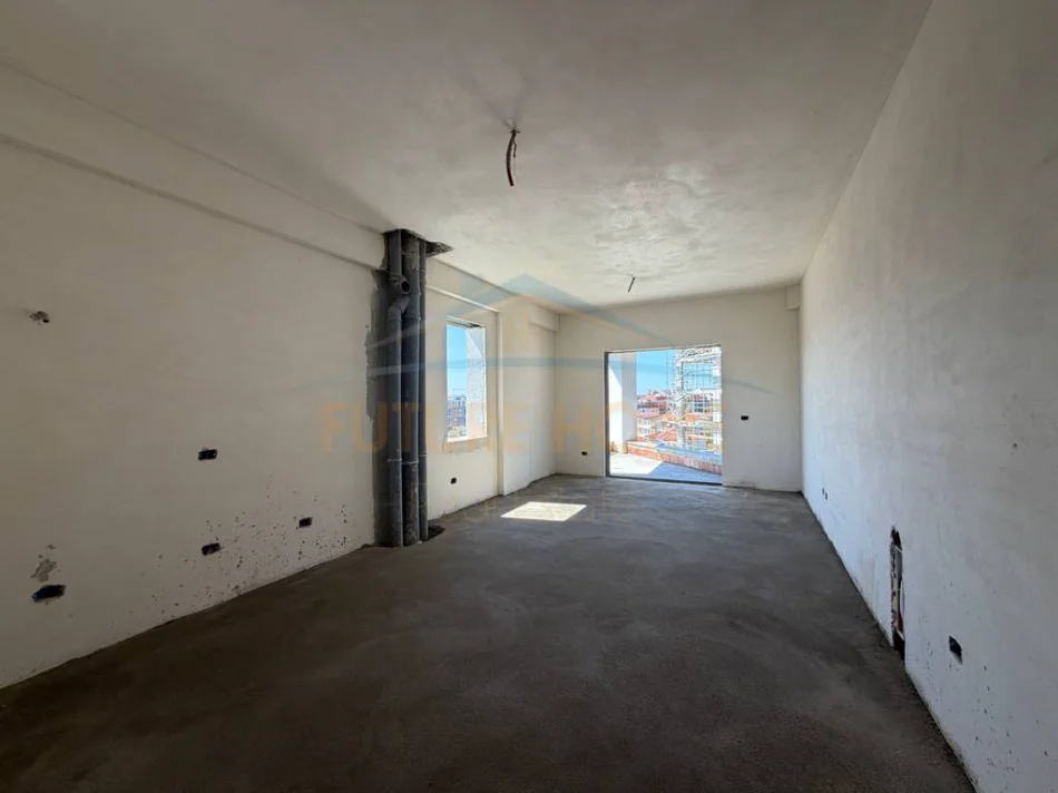 shitet 2+1 Kati 5, 105 m² 126.000 €