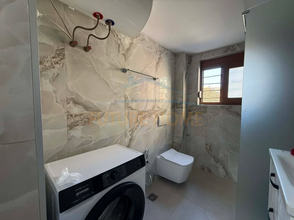 Tirane, jepet me qera apartament 1+1 Kati 1, 66 m² 600 € (21 DHJETORI)