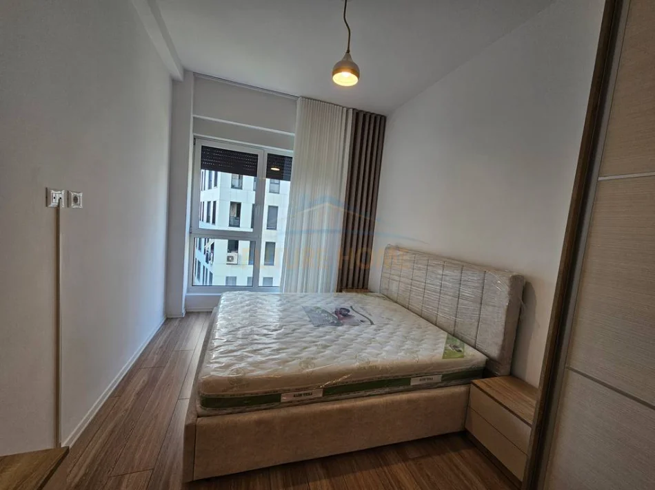 Tirane, jap me qera apartament 1+1+Ballkon Kati 3, 600 € 