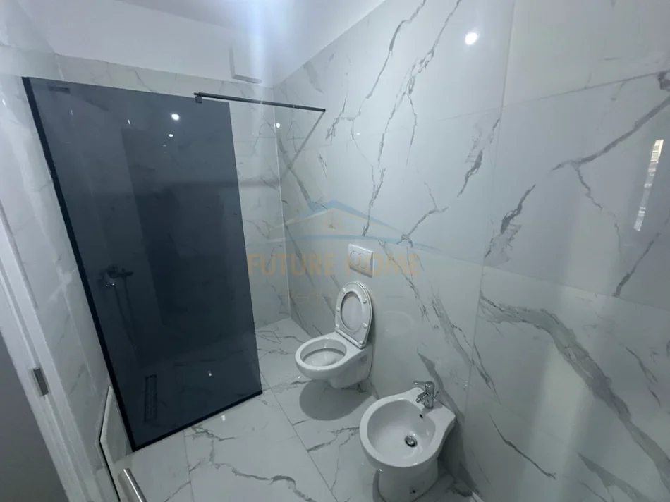 Tirane, shitet apartament 2+1 Kati 1, 105 m² 235.600 € 