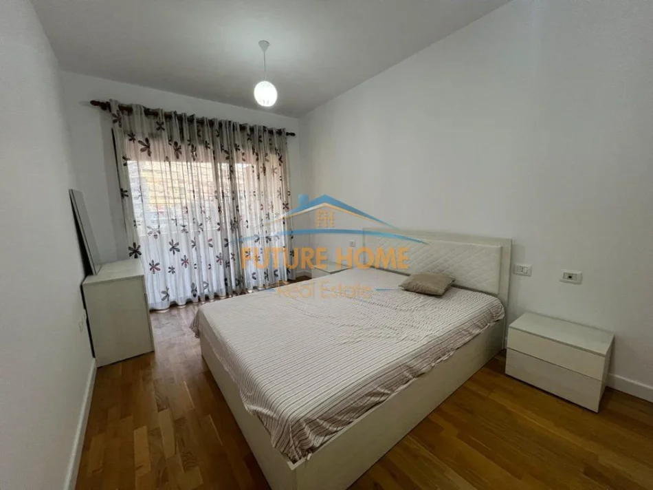 Tirane, shitet apartament 2+1+Ballkon Kati 4, 110 m² 181.000 € (unaza e re)