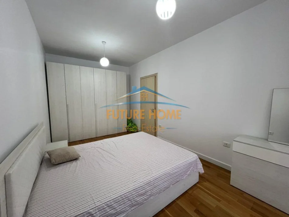 Tirane, shitet apartament 2+1+Ballkon Kati 4, 110 m² 181.000 € (Kompleksi Molla, Astir)