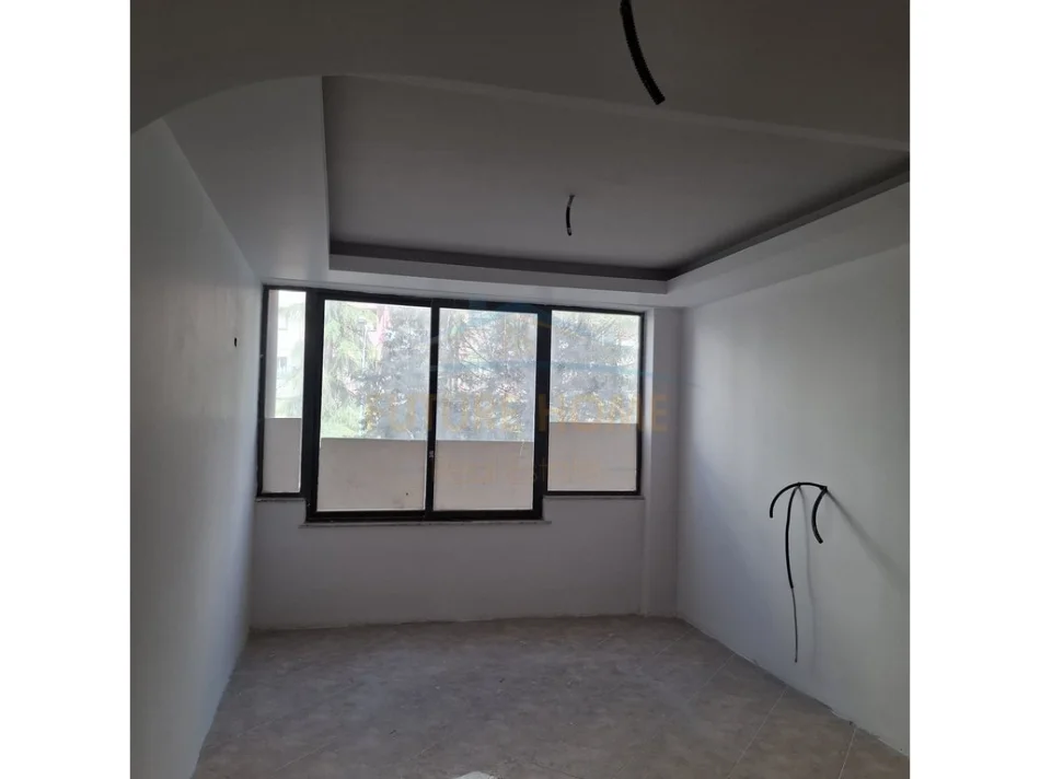 Tirane, shitet apartament 3+1+Aneks+Ballkon Kati 1, 182 m² 272.550 € (Nela 6, Yzberisht)